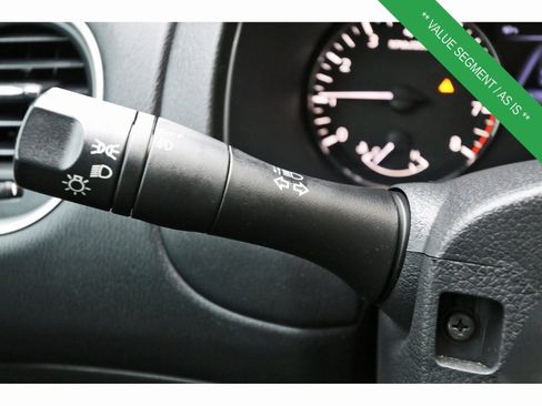 Used 2017 Nissan Pathfinder SV w/ SV Tech Package image 21