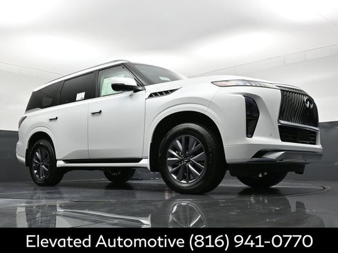 Certified 2026 INFINITI QX80 Pure w/ Cargo Package AWD/4WD image 32