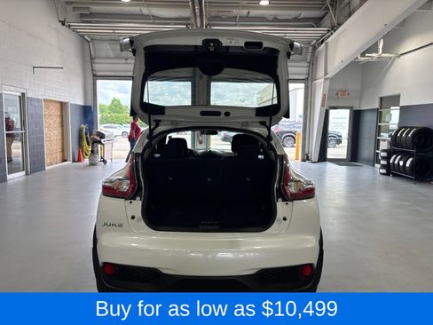 Used 2015 Nissan Juke S FWD image 8