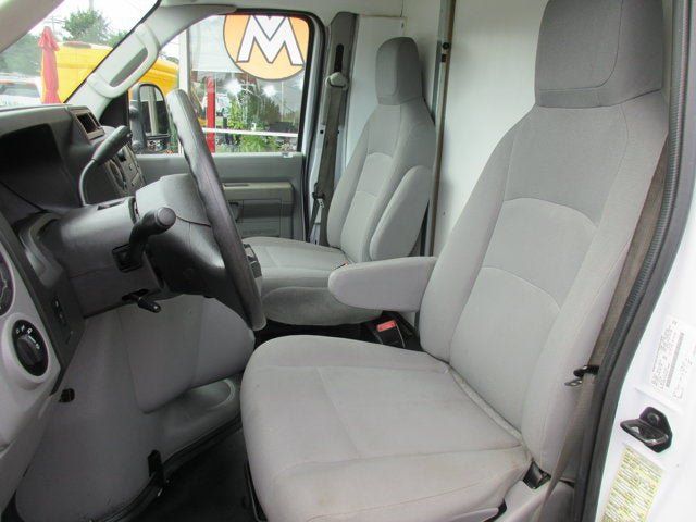 Used 2017 Ford E-350 and Econoline 350 Super Duty w/ Power Windows & Locks Group RWD image 10