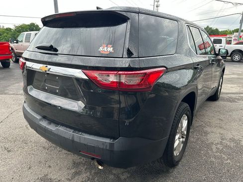Used 2020 Chevrolet Traverse LS FWD image 3
