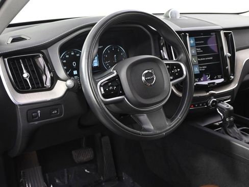 Used 2018 Volvo XC60 T6 Inscription w/ Convenience Package image 11