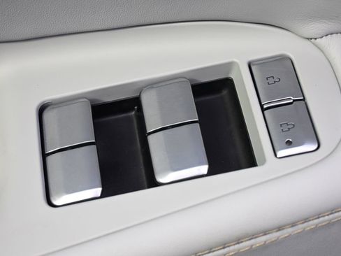 New 2026 Lincoln Navigator Black Label image 24