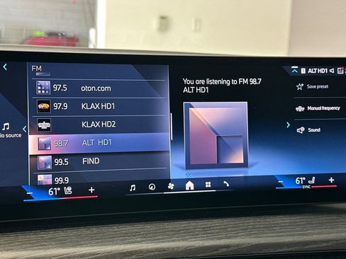 Used 2025 BMW 430i Coupe w/ Convenience Package image 20