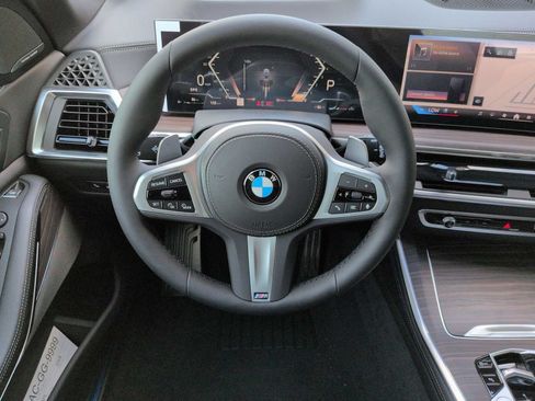 New 2026 BMW X5 xDrive40i w/ M Sport Package AWD/4WD image 23