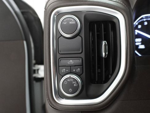Used 2020 GMC Sierra 1500 SLE w/ SLE Value Package RWD image 11