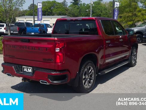 Used 2024 Chevrolet Silverado 1500 High Country w/ LPO, Dark Essentials Package image 5