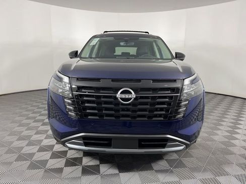 New 2026 Nissan Pathfinder SL FWD image 4