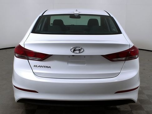 Used 2017 Hyundai Elantra Value Edition w/ Cargo Package image 8