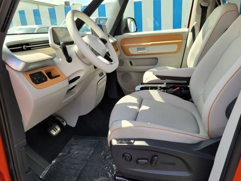 New 2025 Volkswagen ID. Buzz 1st Edition image 3