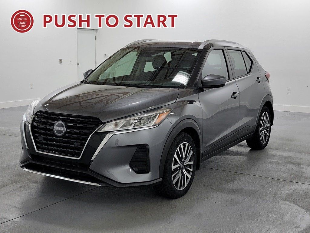 Used 2023 Nissan Kicks SV FWD image 4