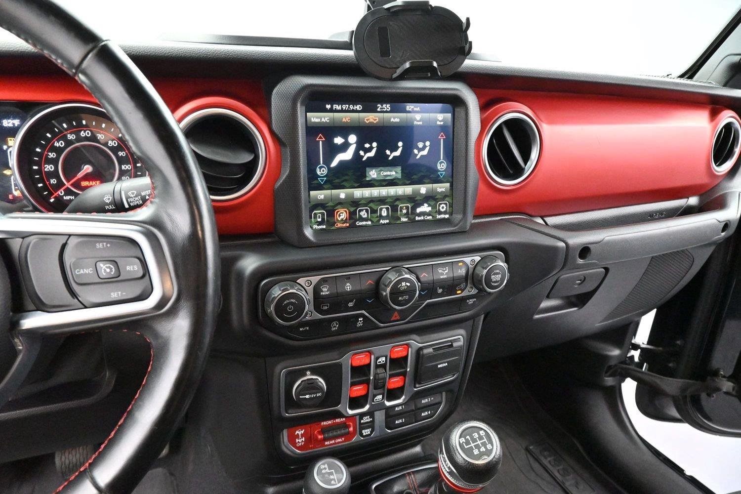 Used 2020 Jeep Gladiator Rubicon AWD/4WD image 18