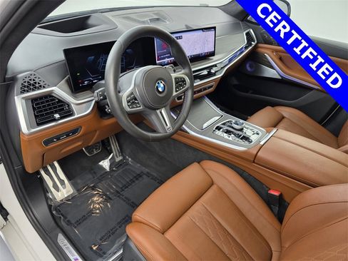 Used 2024 BMW X7 M60i w/ Executive Package image 10