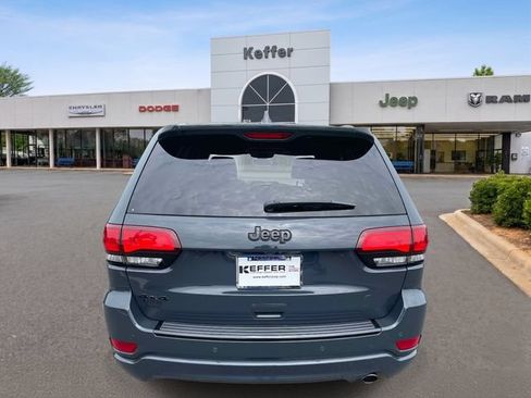Certified 2018 Jeep Grand Cherokee Altitude AWD/4WD image 5