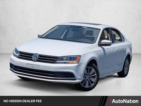 Used 2015 Volkswagen Jetta SE FWD image 1