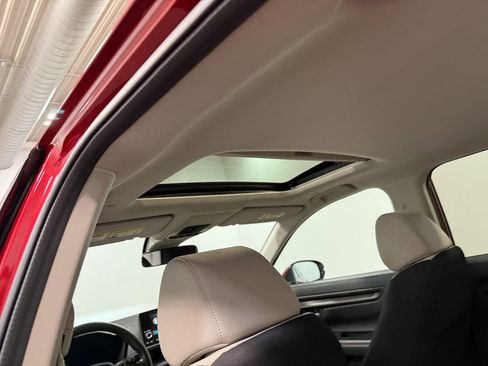 Used 2023 Honda CR-V EX image 11