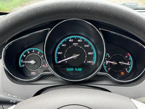 Used 2009 Chevrolet Malibu LT FWD image 24