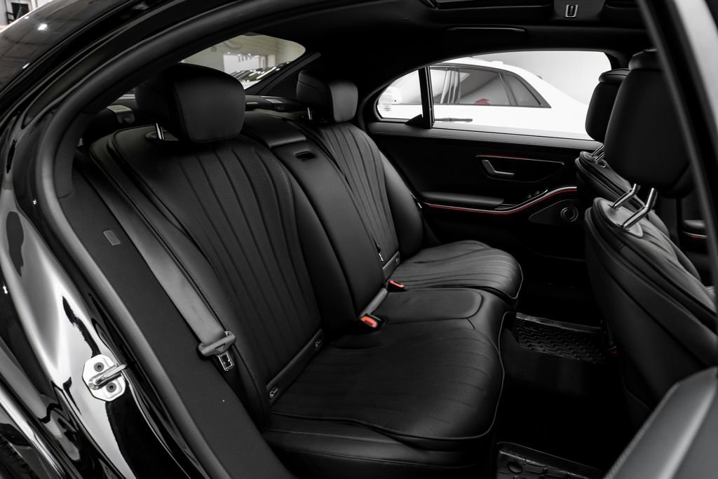 Used 2025 Mercedes-Benz S 500 4MATIC image 34