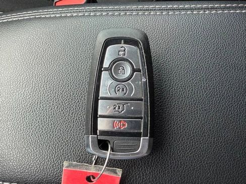 New 2025 Ford Escape Active w/ Cold Weather Package FWD image 30