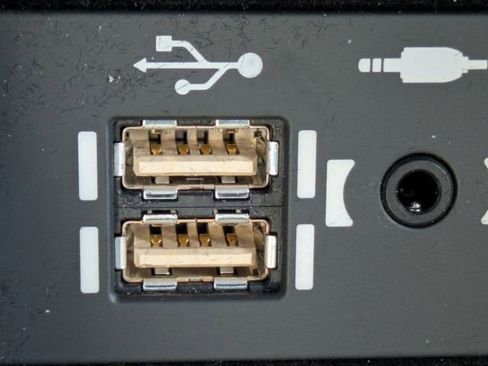 Used 2025 Lexus IS 350 F Sport w/ Navigation Package image 24