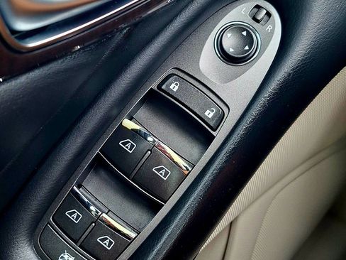 Used 2018 INFINITI Q50 Luxe w/ Essential Package (3.0T Luxe) RWD image 23