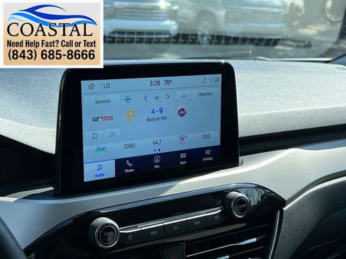 Used 2022 Ford Escape SE w/ SE Sport Appearance Package FWD image 34