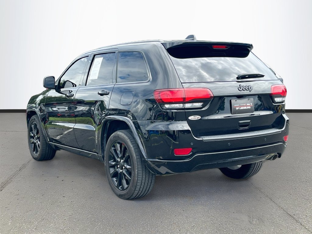 Certified 2021 Jeep Grand Cherokee Laredo X RWD image 5