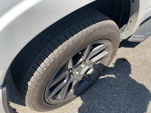 New 2026 RAM 1500 Laramie w/ Night Edition AWD/4WD image 8