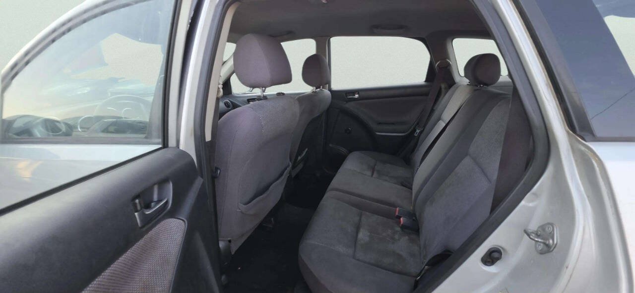 Used 2004 Toyota Matrix XR FWD image 7