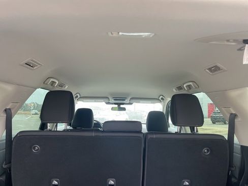 New 2025 Nissan Pathfinder SV image 26