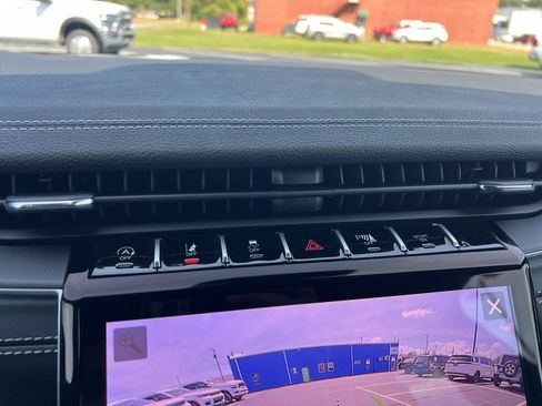 New 2025 Jeep Grand Cherokee L Limited w/ Trailer Tow Package image 39