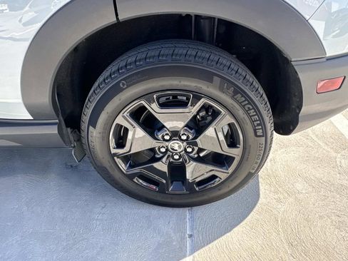 Used 2023 Ford Bronco Sport Outer Banks image 8