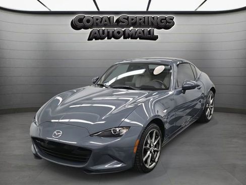 Used 2021 MAZDA MX-5 Miata RF Grand Touring image 3