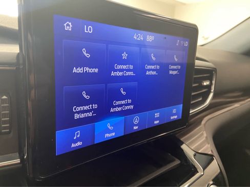 Used 2022 Ford Explorer Limited w/ Equipment Group 301A image 31