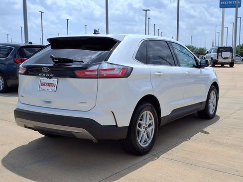 Used 2024 Ford Edge SEL AWD/4WD image 7