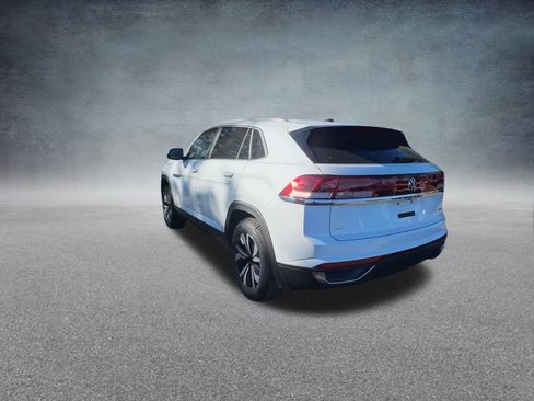 New 2026 Volkswagen Atlas Cross Sport SE image 16
