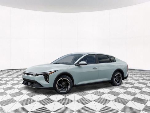 New 2025 Kia K4 EX image 4
