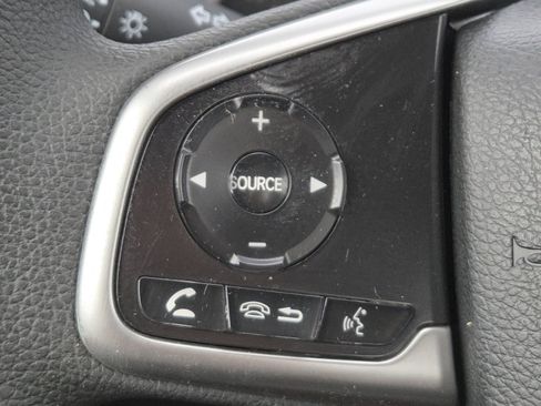 Used 2018 Honda CR-V LX image 31