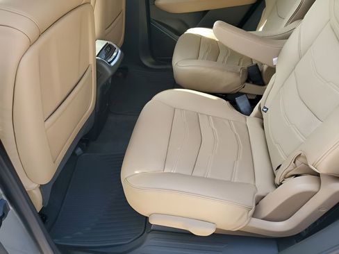 New 2025 Cadillac XT6 Premium Luxury w/ Platinum Package image 22