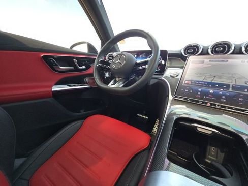 Used 2024 Mercedes-Benz GLC 43 AMG 4MATIC image 26