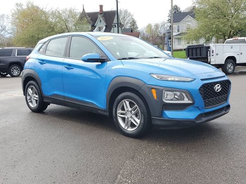 Used 2018 Hyundai Kona SE image 2