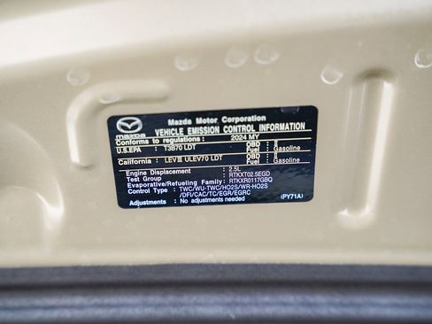 Used 2024 MAZDA CX-50 AWD 2.5 Turbo w/ Premium Pkg image 29