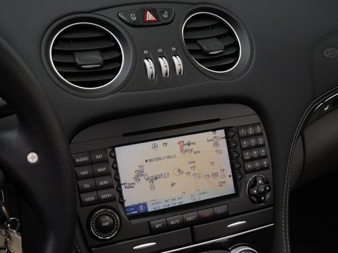 Used 2006 Mercedes-Benz SL 65 AMG image 17