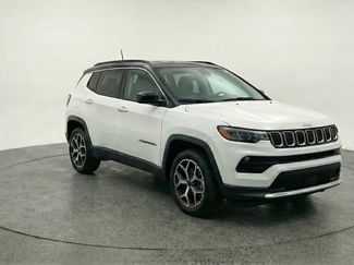 Used 2025 Jeep Compass Limited video 1