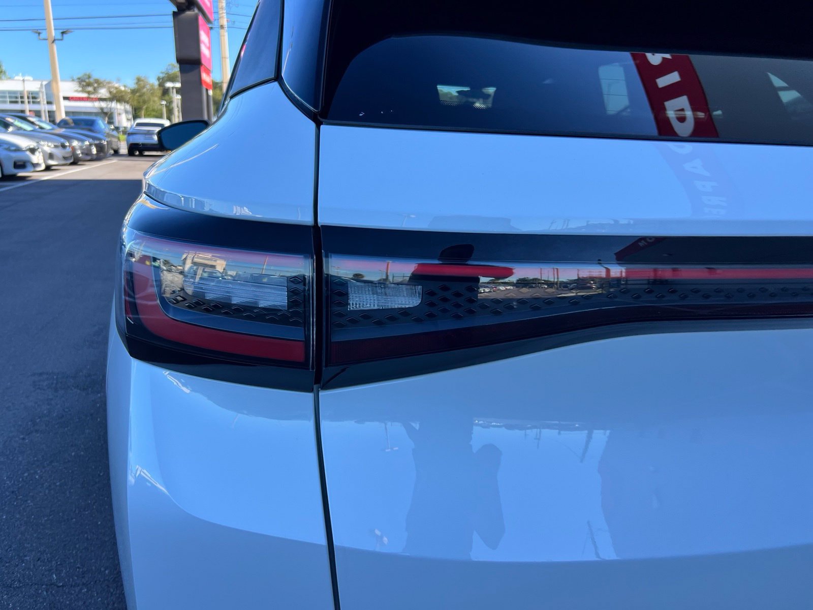 Used 2024 Volkswagen ID.4 2WD image 22