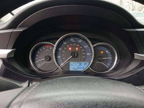 Used 2016 Toyota Corolla LE image 15