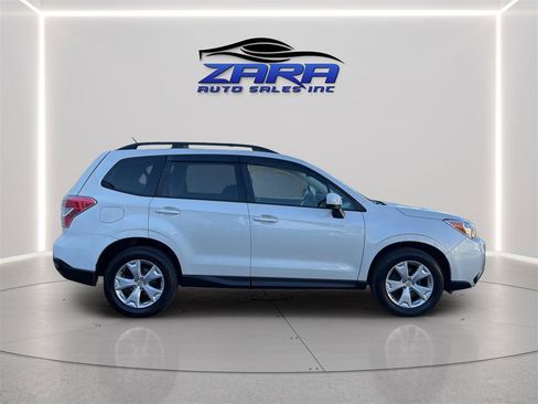 Used 2015 Subaru Forester 2.5i Premium w/ All-Weather Package AWD/4WD image 8