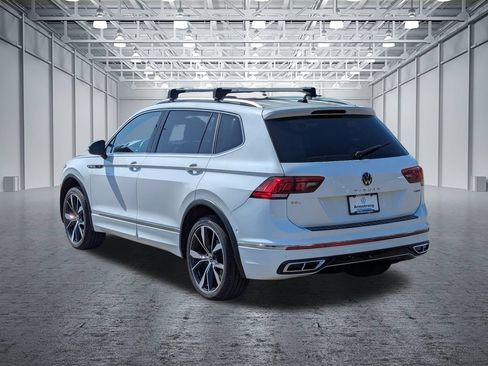 Used 2022 Volkswagen Tiguan SEL R-Line AWD/4WD image 3