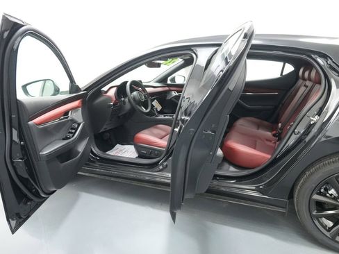 New 2026 MAZDA MAZDA3 Hatchback w/Premium Plus Pkg AWD/4WD image 23