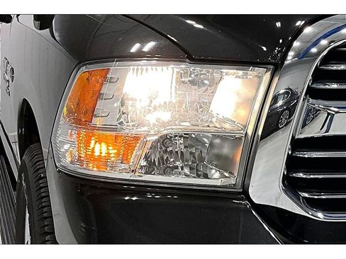Used 2019 RAM 1500 Big Horn AWD/4WD image 28